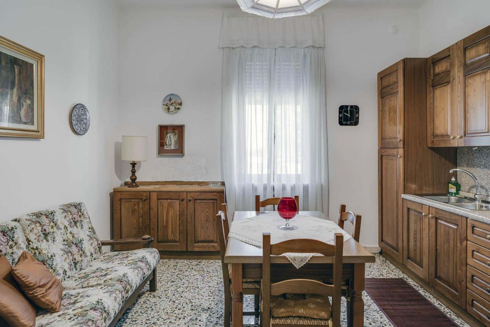 Sentirsi A Casa, Lontano Da Casa-Feel At Home Away From Home Caronno Pertusella Exteriör bild